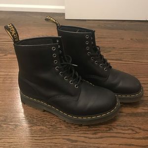 Dr. Marten’s 1460 Leather Black [Wintergrip]